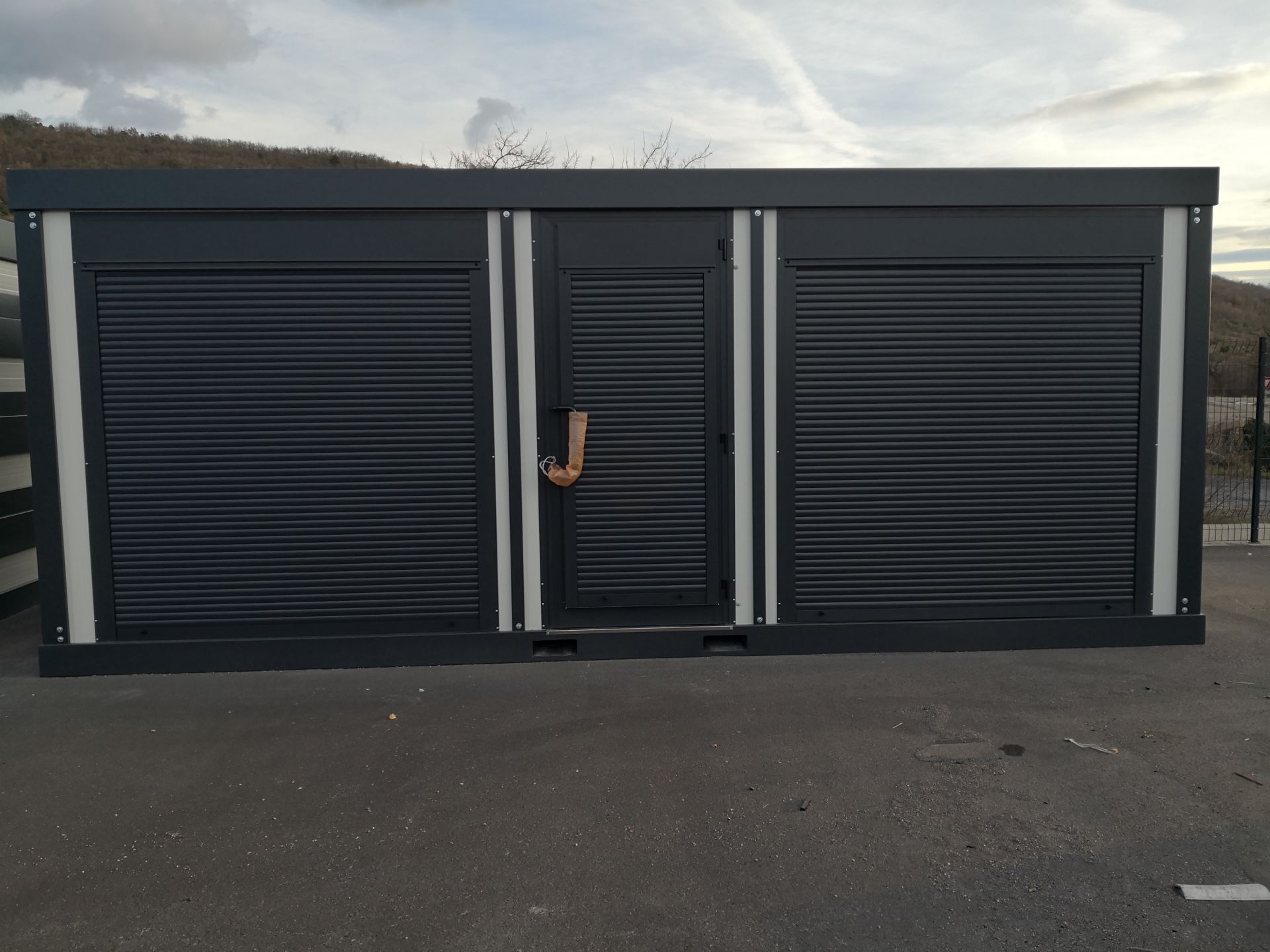 Bureau modulaire L.6.09m x l.2.42m - PREMIUM – Image 3